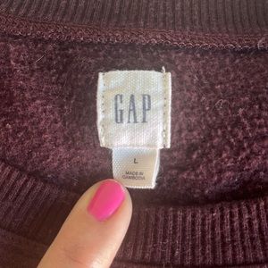 Maroon Gap sweater with sparkly silver logo